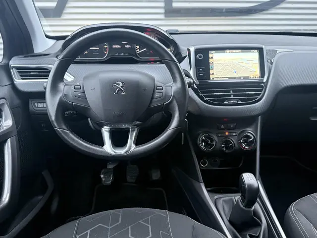 Peugeot 2008 2