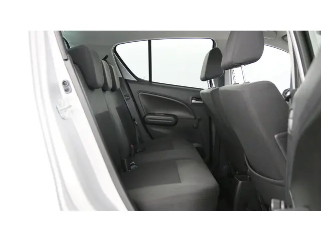Suzuki Splash 1.2i 94pk Automaat Exclusive 2014 Benzine 28
