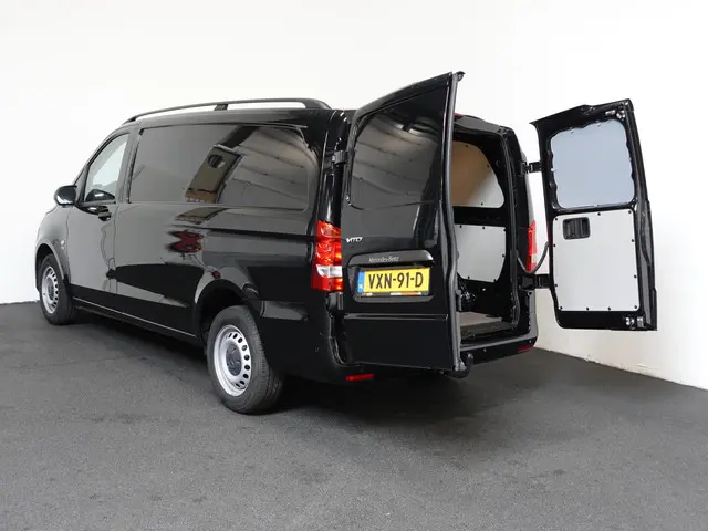 Mercedes-Benz Vito 114 CDI Lang 2024 Diesel 45