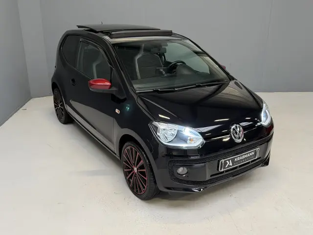 Volkswagen up! 1.0 high up! Colour UP 2016 Benzine 24