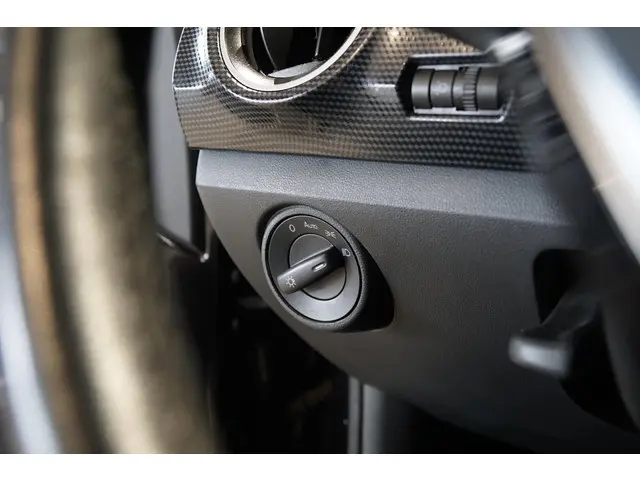 Volkswagen up! 1.0 BMT take up! 2020 Benzine 17