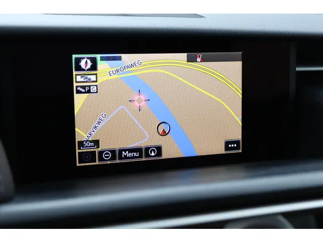 Lexus RC 300h F Sport Line 2016 Hybride Benzine 25