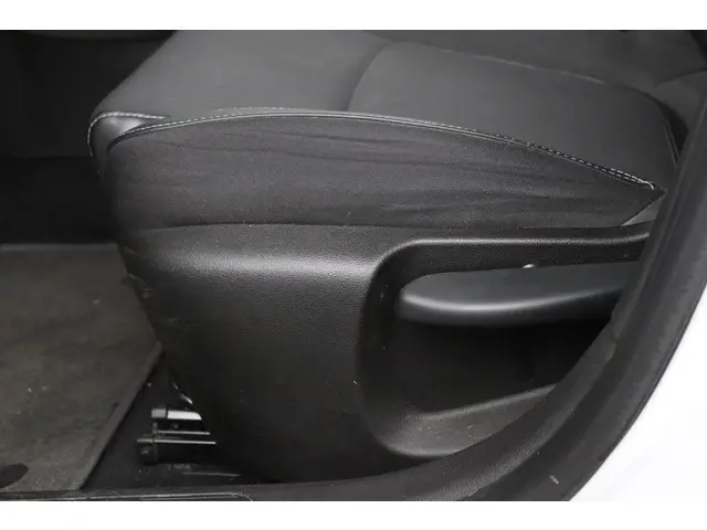 Renault Mégane Estate 1.3 TCe Intens 2021 Benzine 12