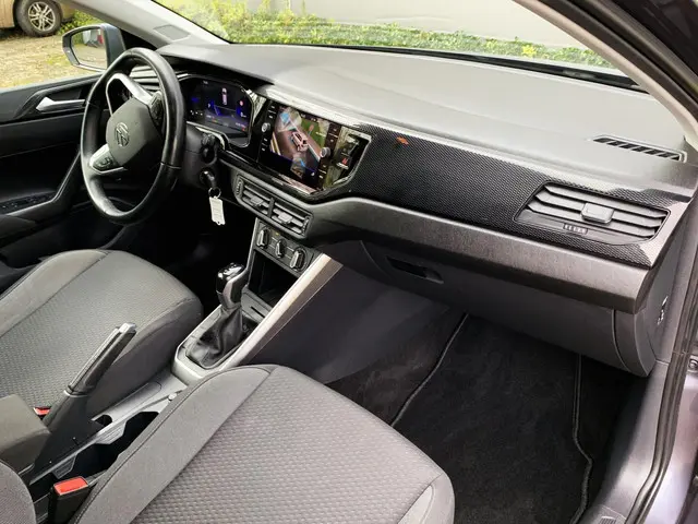 Volkswagen Polo 1.0 TSI Life Business, DSG 2022 Benzine 30