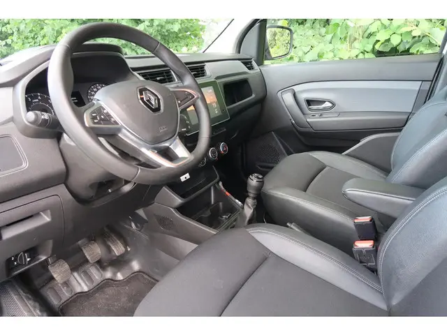 Renault Express 1.5 dCi 75 Comfort + 2022 Diesel 30
