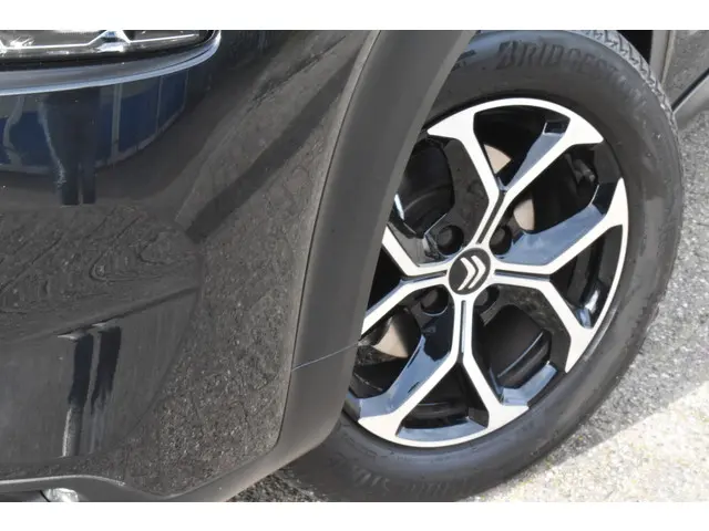 Citroën C3 Aircross PureTech 110 Plus 2024 Benzine 6