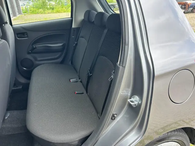 Mitsubishi Space Star 1.0 Entry AIRCO 2017 Benzine 9