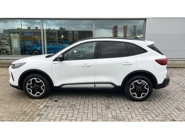 Ford Kuga 2.5 FHEV Active X 2024 Hybride Benzine 11