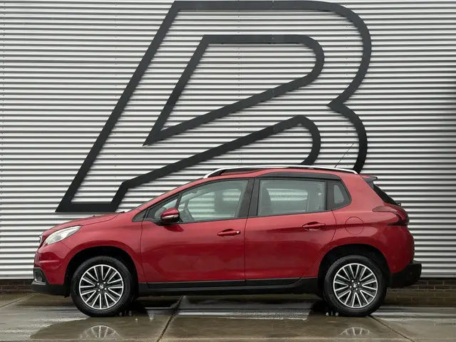 Peugeot 2008 1.2 PureTech Blue Lion 2017 Benzine 4