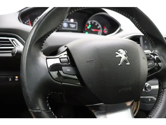 Peugeot 308 1.2 PureTech Blue Lease Premium 2020 Benzine 28