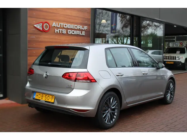 Volkswagen Golf 1.4 TSI Highline 2013 Benzine 4