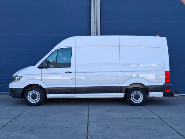 Volkswagen Crafter 2