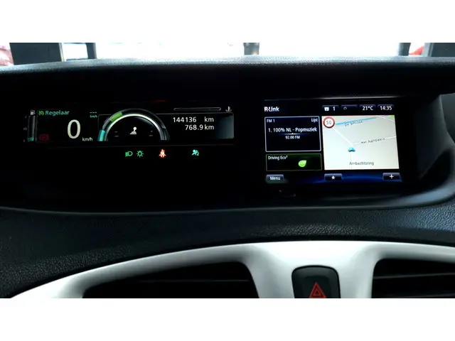 Renault Grand Scénic 1.2 TCe Bose 2015 Benzine 9