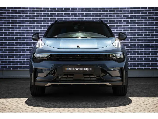 Lynk & Co 01 1.5 Business Edition 2025 Hybride Benzine 10