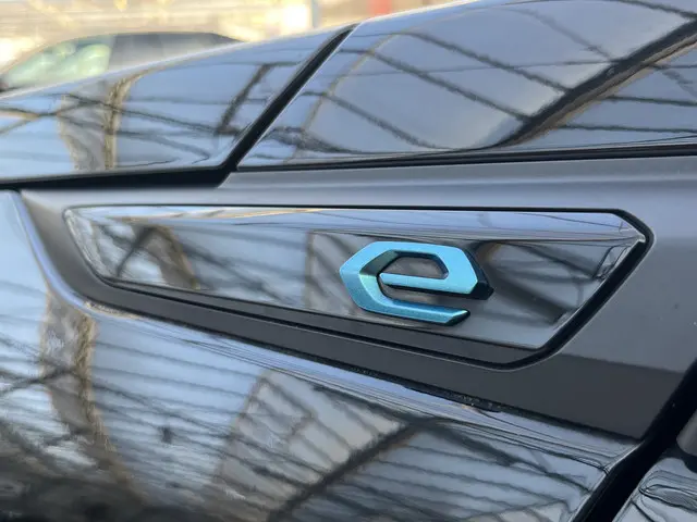 Peugeot e-2008 EV GT Pack 50 kWh 2022 Elektrisch 33