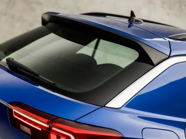 Volkswagen T-Roc 1.5 TSI Life Sport 2023 Benzine 31