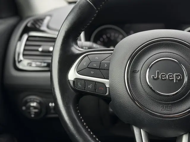 Jeep Compass 1.3T Limited 2021 Benzine 18