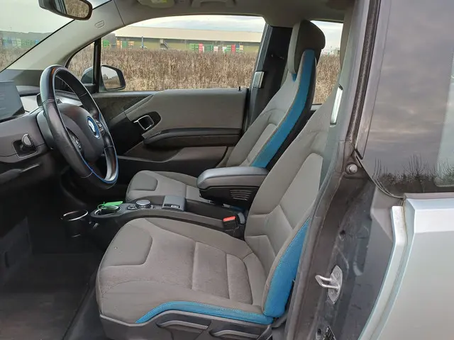BMW i3 2