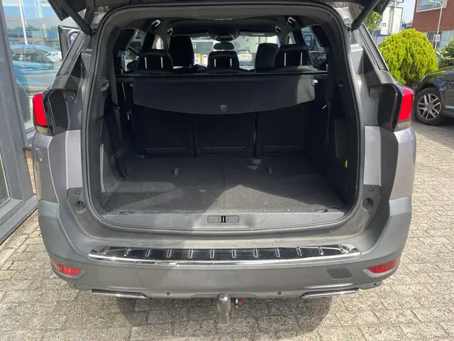 Peugeot 5008 1.6 e-THP GT-Line 2017 Benzine 17