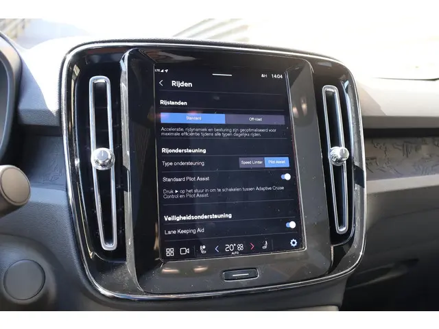 Volvo C40 Recharge Plus 69 kWh 2023 Elektrisch 47