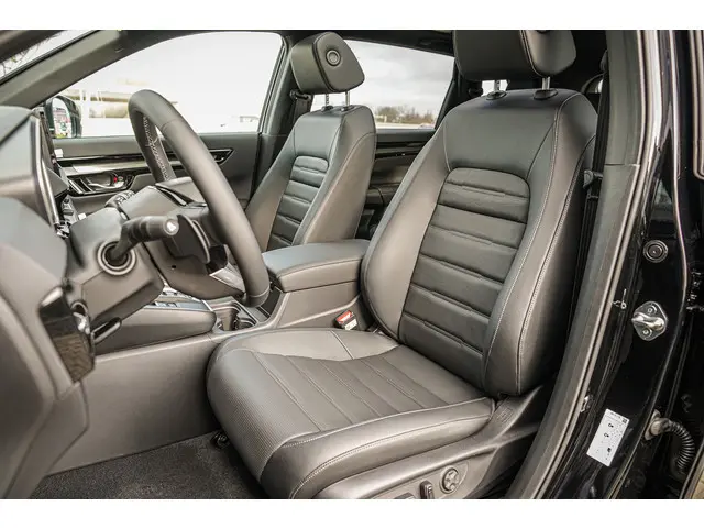 Honda CR-V 2.0i e:PHEV ADVANCE TECH 2025 Hybride Benzine 58