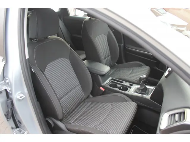 Kia Ceed Sportswagon 1.0 T-GDi DynamicLine 2023 Benzine 14