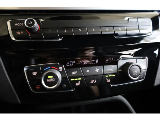 BMW X1 sDrive20i 2020 Benzine 19