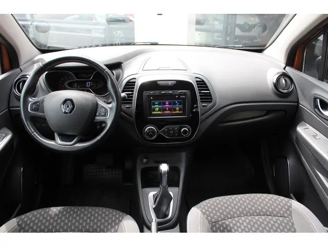 Renault Captur 1.3 EDC Intens 150 AUTOMAAT 2019 Benzine 12