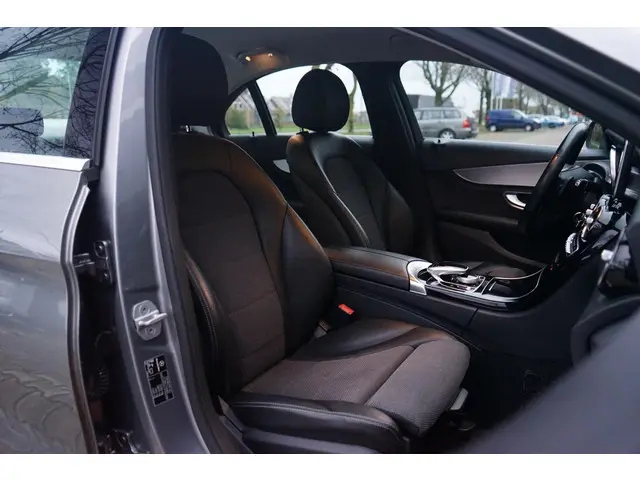 Mercedes-Benz C-Klasse 200 2014 Benzine 4
