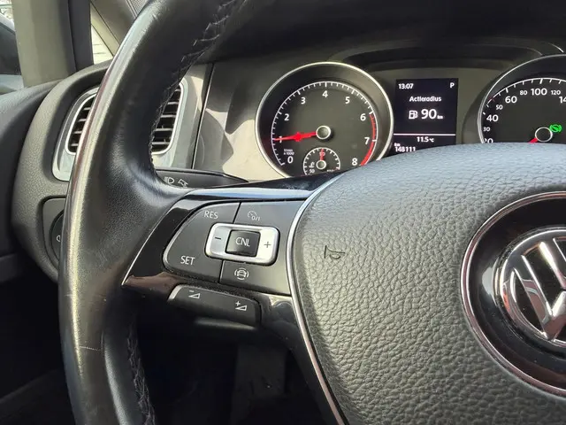 Volkswagen Golf 1.0 TSI Highline 2019 Benzine 15