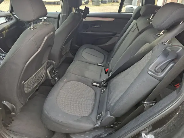 BMW 2 Serie Gran Tourer 218i Essential 7p. 2016 Benzine 12