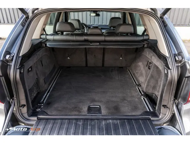 BMW X5 xDrive35i High Executive 2015 Benzine 39