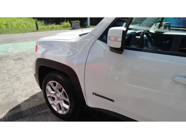 Jeep Renegade 1.4 MultiAir Freedom 2016 Benzine 15