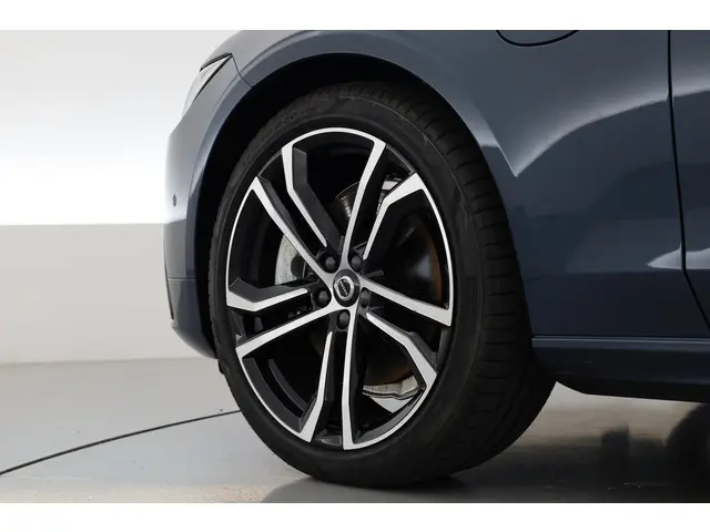 Volvo S90 2.0 T8 AWD Plus Dark 2025 Hybride Benzine 41