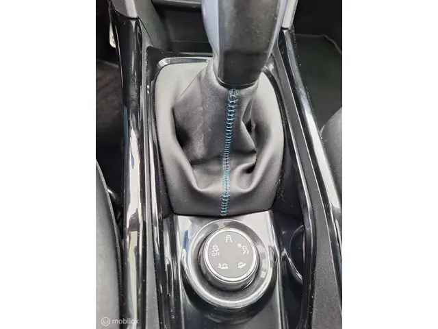 Peugeot 2008 1.2 PURETECH ALLURE CROSSWAY 2017 Benzine 15