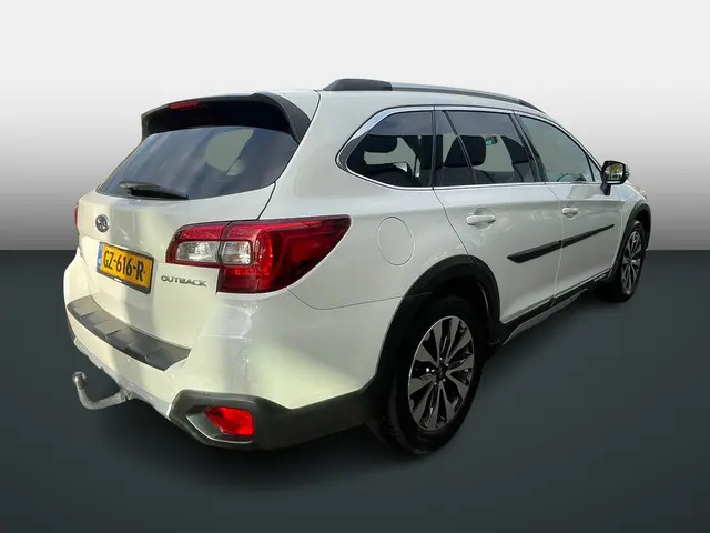 Subaru Outback 2.5i Premium 2015 Benzine 8