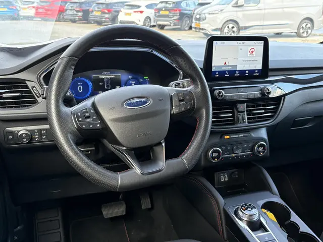 Ford Kuga 2.5 PHEV ST-Line 2021 Hybride Benzine 13
