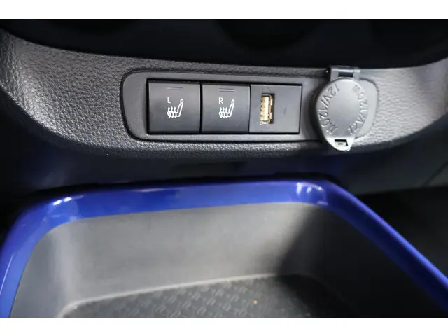 Toyota Aygo X 1.0 VVT-i S-CVT first 2022 Benzine 20