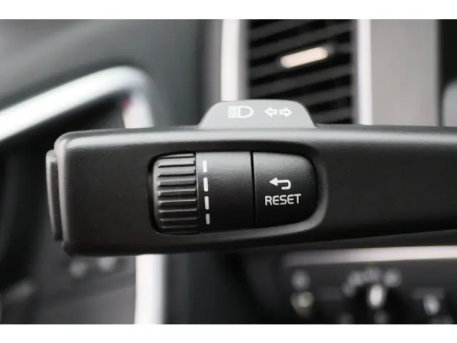 Volvo XC60 2.0 T6 Summum 2016 Benzine 40