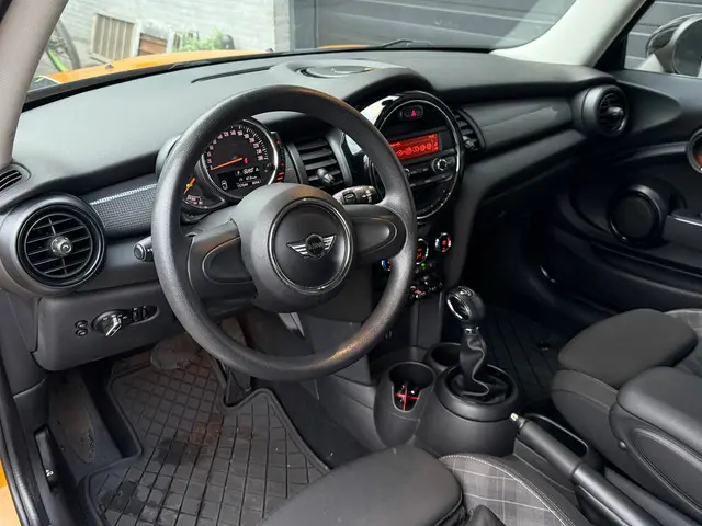 MINI Cooper Mini 1.5 Salt Business 2014 Benzine 5