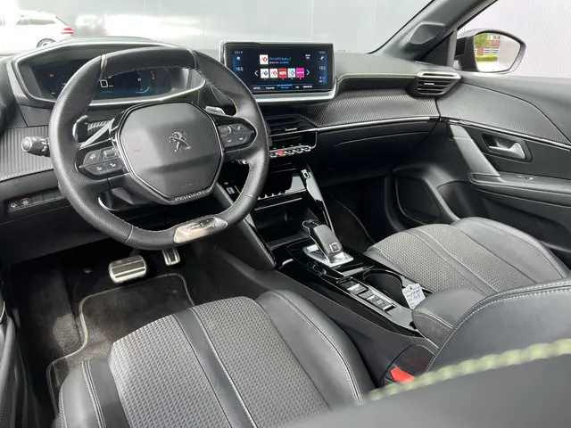 Peugeot 208 1.2 PureTech GT-Line 2020 Benzine 10