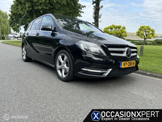 Mercedes-Benz B-Klasse 180 Prestige 2013 Benzine 16
