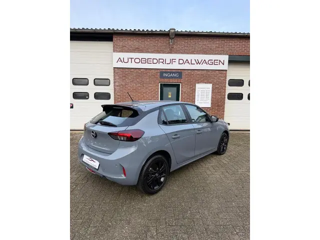 Opel Corsa 1.2 Level 2 2024 Benzine 4