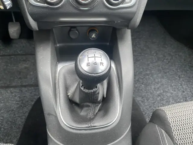 Citroën C4 1.6 VTi Collection 2014 Benzine 25