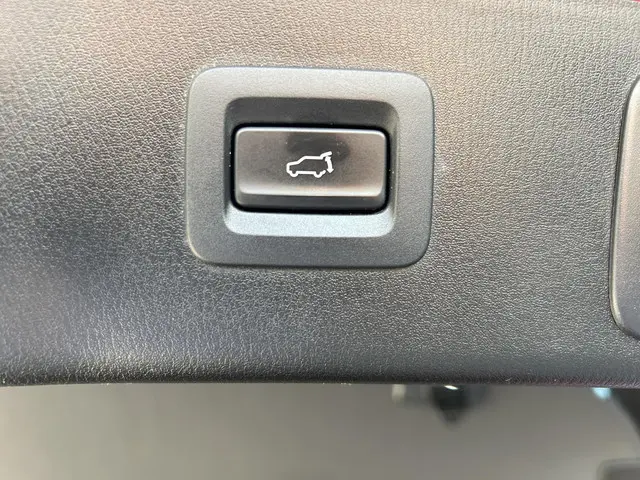 Mazda CX-5 2.5 4WD SkyActiv-G 194 Luxury 2019 Benzine 22