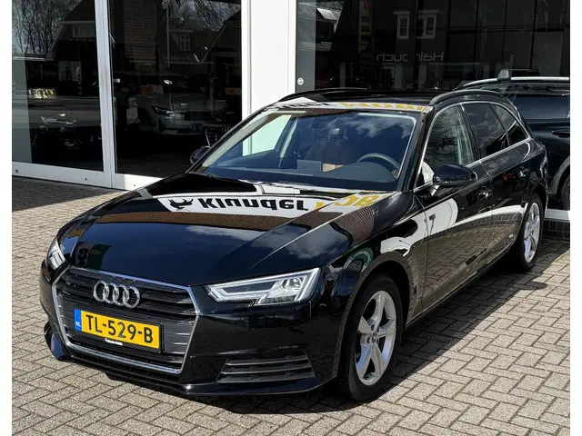 Audi A4 Avant 1.4 TFSI Pro Line Aut. 2018 Benzine 12