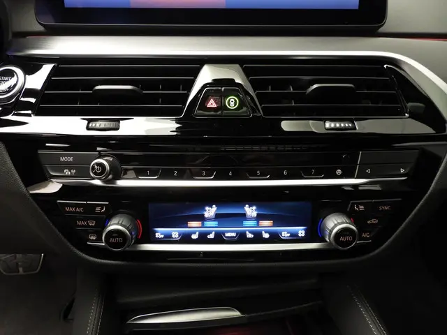 BMW 5 Serie Touring 520d 2024 Diesel 14