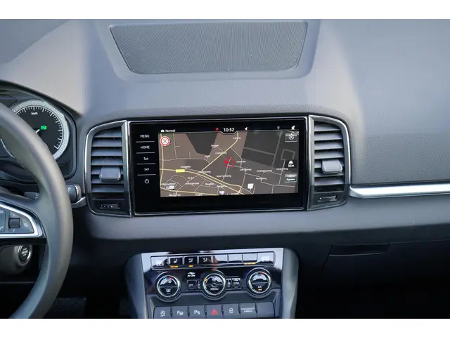 Škoda Karoq 1.5 TSI ACT Style 2018 Benzine 47