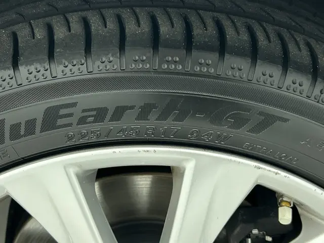 Lexus IS 300h 25th Edition 2016 Hybride Benzine 39