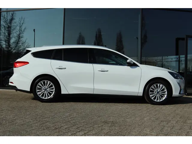 Ford Focus WAGON 1.0 E.B. AUTOMAAT TITANIUM X 2022 Benzine 9